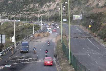 En las primeras horas de este jueves no se registran manifestantes en este tramo.
