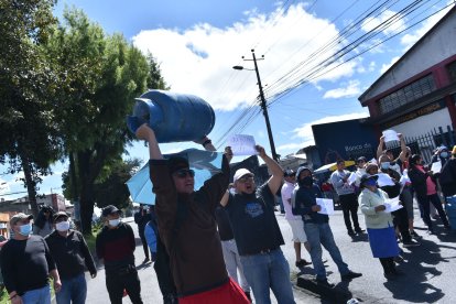 En San Bartolo hubo una  protesta por la falta de abastecimiento del gas.