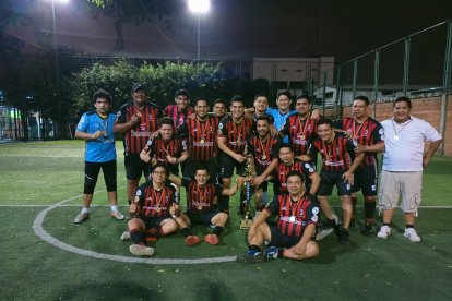 Milan FC se proclamó campeón del torneo de exalumnos del San Agustín.