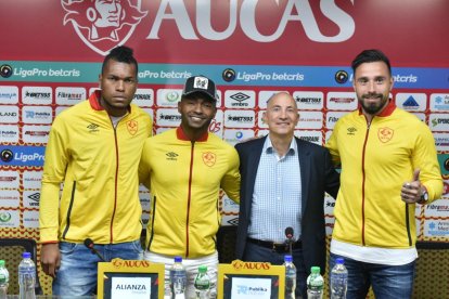 Los nuevos refuerzos del Aucas fueron presentados para la segunda etapa de LigaPro.