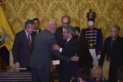 El nuevo Ministro de Salud es José Rúales Estupiñán