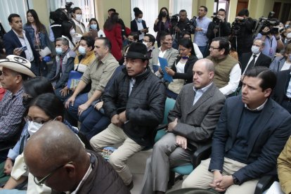 En este primer encuentro tratarán sobre dos temas: subsidios de los combustibles y deudas a la banca privada y pública.