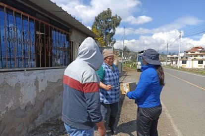 En el vecindario solicitan que colaboren económicamente o con víveres para ayudar a la herida.