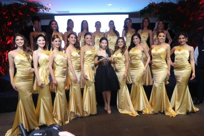 Presentación de la corona en el Hotel Oro Verde, en Guayaquil.