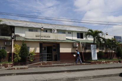 La víctima fue llevada al subcentro de Salud de la Martha de Roldós.