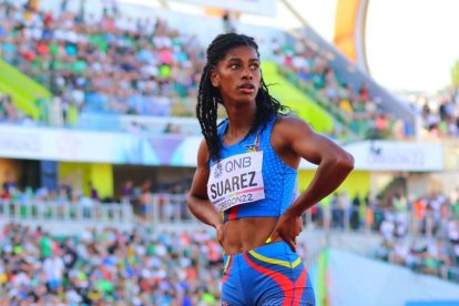 Anahí Suárez, de 21 años, dio pelea a las mejores velocistas del mundo en la competencia de 200 metros planos.