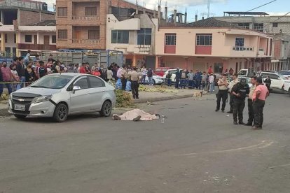 Stalin Ruiz fue atacado cuando se bajó de su auto para ir al mercado.