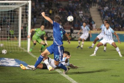 Valle fue un cerrojo en el arco de los ciudadanos y ahogó el grito de gol de los eléctricos.