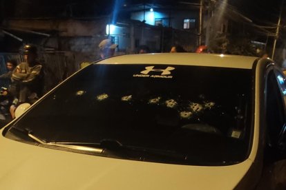 Manabí: Le dieron bala dentro del carro