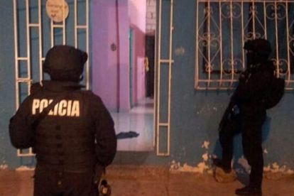 En los operativos fue detenido el hombre que fue atacado en una plaza comercial de la vía a Salitre.