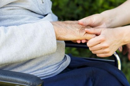 La pérdida rápida de olfato predice la demencia, entre ellas la del alzhéimer