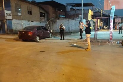 El hombre fue llevado al Hospital Verdi Cevallos, pero nada pudieron hacer los médicos y solo corroboraron el deceso