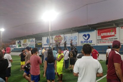 Le dieron bala desprevenido mientras jugaba índor