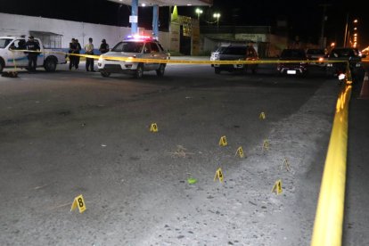 Los sujetos habrían llegado directo a disparar contra los uniformados