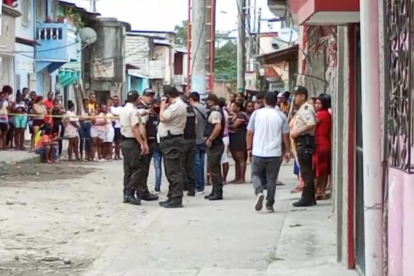 En Esmeraldas, las muertes violentas se registran a diario.