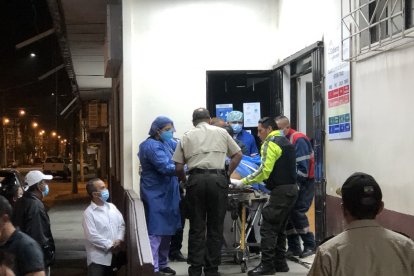El sargento segundo fue trasladado con pronóstico reservado hasta Guayaquil.