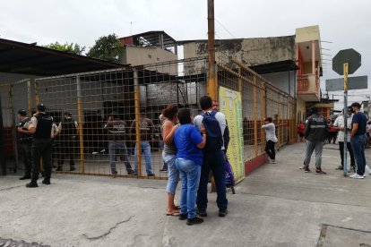 La tarde del lunes 8 de agosto un hombre fue asesinado dentro de un taller mecánico.