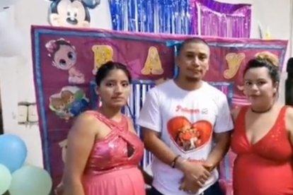 Celebró el 'baby shower' con sus dos mujeres en la misma fiesta