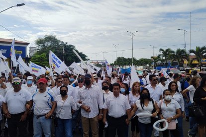 Manta marchó por justicia y paz luego del asesinato de Gerardo Delgado
