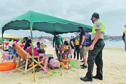 Turistas temen vacacionar sin escolta. Algunos viajeros han sido atacados por los choros. Han regresado a casa ‘chiros’.