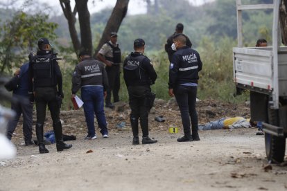 Dos hombres fueron asesinados en Monte Sinaí. Uno era presuntamente menor de edad.