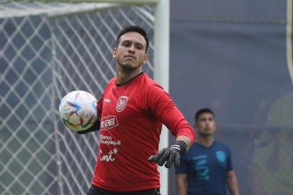 El golero de Guayaquil City, Gonzalo Valle, cumple con su primer llamado a un microciclo de arqueros en la Tri.