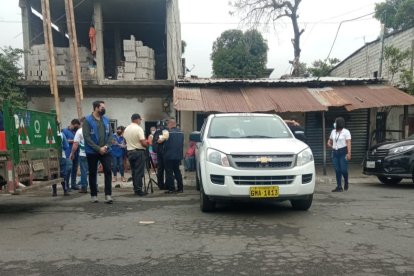 El incendio se registró en esta casa ubicada en las calles 43 y D.