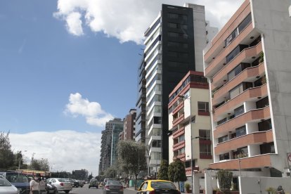 La avenida Shyris, en el norte, expone nuevas construcciones.