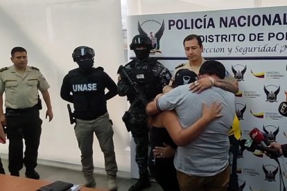 Manabí: Mujer fue rescatada tras estar cinco días secuestrada