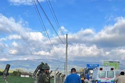 Militares murieron atropellados en Carchi