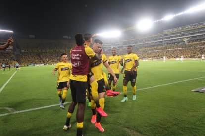 Barcelona vs. Liga de Quito: Los canarios están ganando (1-0) en el Monumental