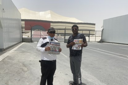 Parece una tienda árabe, pero es el estadio Al Bayt, donde debutará Ecuador, está en medio del desierto a 30 minutos de Doha. Las portadas de EXTRA y EXPRESO presente.