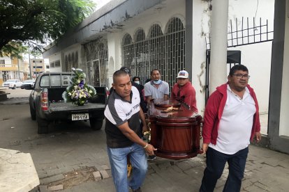 Familiares de Winder le dieron el último adiós.