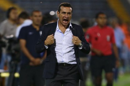 El entrenador uruguayo no ganaba desde el 25 de julio ante Macará, y desde allí, sumó cinco derrotas al hilo.