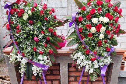 Dieron el último adiós en su pueblo natal a migrantes de Saquisilí.