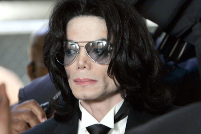 El Rey del Pop falleció de un paro cardiaco.