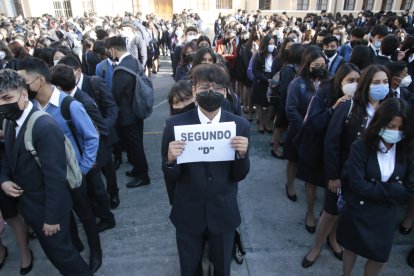 Cientos de estudiantes de la región Sierra y Amazonía regresaron a las aulas.