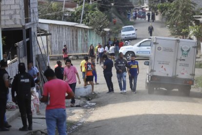 En un mismo ataque asesinan a tres personas en Flor de Bastión