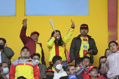 Los hinchas de Aucas han esperado por décadas el poder festejar un título nacional del equipo de sus amores.