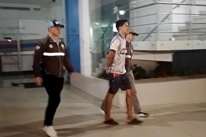 Está procesado por homicidio y robo.