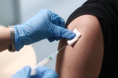 La vacuna de la gripe puede influir en reducir el riesgo de ictus