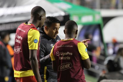 El entrenador venezolano César Farías tiene a Aucas como puntero e invicto en la segunda etapa de la LigaPro. Apunta a la final.