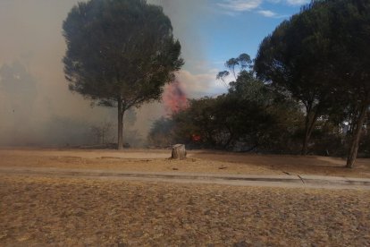 Una llamarada se reportó en el sector del reservorio de Cumbayá, en Quito
