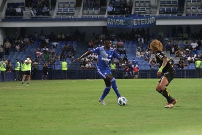 El delantero de Emelec, Edgar Lastre, reconoció que cometió un error ante Aucas.