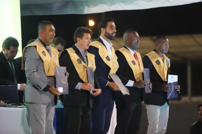 Jugadores activos como Damián Díaz e históricos como Antonio Valencia, Agustín Delgado, Édison Méndez, entre otros, pueden dirigir profesionalmente.