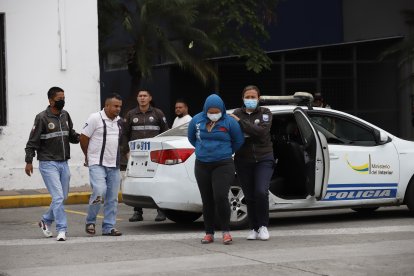 La pareja detenida fue llevada a la Unidad Judicial del cuartel Modelo.