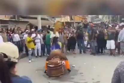 Meneos y twerking hizo la garota criolla, en la ciudad de Milagro.
