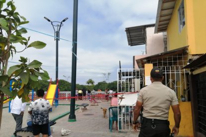 Un hombre apareció sin vida en un estero.