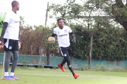 Pedro Ortiz es el referente en el arco de Emelec.