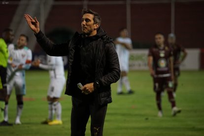 El técnico Luis Zubeldía calificó de injusta la expulsión que sufrió en el partido ante Mushuc Runa, por la fecha 10 de la segunda etapa de la LigaPro.
